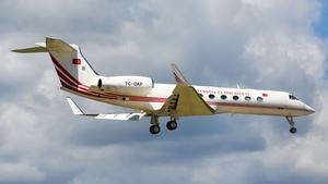 Photo of TC-DAP - Gulfstream GV-SP (G550) operated by Turkish Air Force