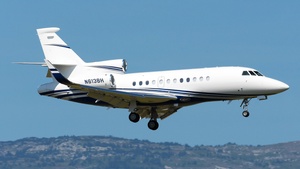 Photo of N613BH - Dassault Falcon 900EX operated by Solairus Aviation