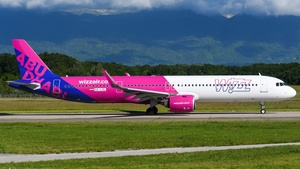 Photo of HA-LGL - Airbus A321-271NX operated by Wizz Air