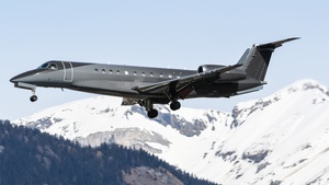 Photo of PH-JRC - Embraer Legacy 600 operated by JetNetherlands