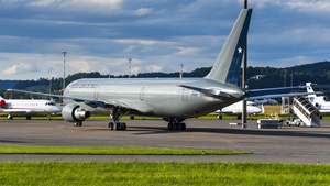 Photo of 985 - Boeing 767-3Y0(ER) operated by Chilean Air Force