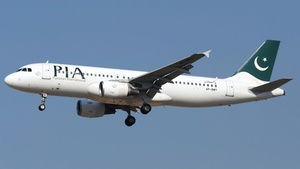 Photo of AP-BMY - Airbus A320-214 operated by PIA Pakistan International Airlines
