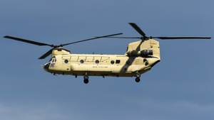 Photo of 13-08132 - Boeing Vertol CH-47F Chinook operated by US Army