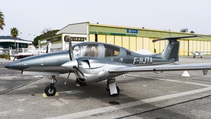 Photo of F-HJTA - Diamond DA62 operated by Private