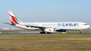 Photo of 4R-ALQ - Airbus A330-343 operated by SriLankan Airlines
