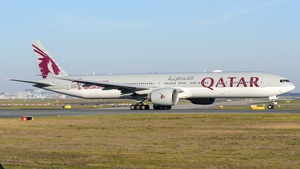 Photo of A7-BEJ - Boeing 777-3DZ(ER) operated by Qatar Airways