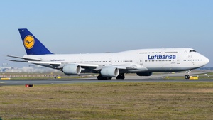 Photo of D-ABYK - Boeing 747-830 operated by Lufthansa