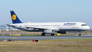 Photo of D-AISL - Airbus A321-231 operated by Lufthansa