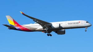 Photo of HL7578 - Airbus A350-941 operated by Asiana Airlines