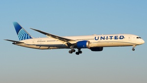 Photo of N12010 - Boeing 787-10 Dreamliner operated by United Airlines
