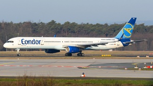 Photo of D-ABOB - Boeing 757-330 operated by Condor