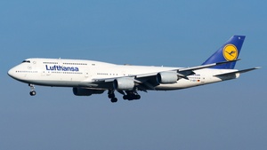 Photo of D-ABYI - Boeing 747-830 operated by Lufthansa