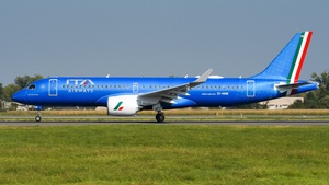 Photo of EI-HHM - Airbus A220-300 operated by ITA Airways
