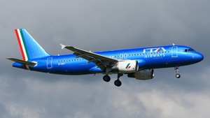 Photo of EI-DSY - Airbus A320-216 operated by ITA Airways