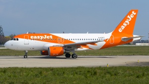 Photo with serial 4132 - Airbus A319-111