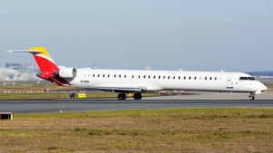 Photo of EI-HBB - Bombardier CRJ-1000 operated by Iberia Regional (opb Hibernian Airlines)