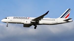 Photo of F-HZUU - Airbus A220-300 operated by Air France