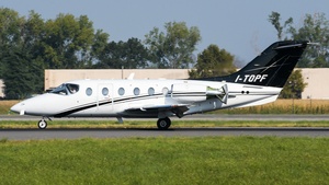 Photo of I-TOPF - Hawker Beechcraft 400A operated by TopJet Executive