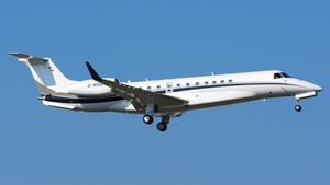 Photo of D-AHOI - Embraer Legacy 650 operated by VistaJet Germany