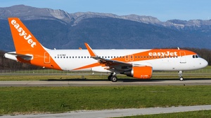 Photo of G-EZWZ - Airbus A320-214 operated by easyJet