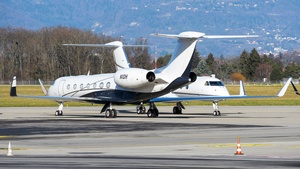 Photo of N10H - Gulfstream GV-SP (G550) operated by Jet Aviation Flight Services