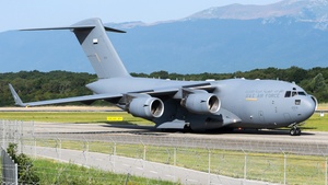 Photo of 1229 - Boeing C-17A Globemaster III operated by United Arab Emirates Air Force