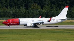 Photo of LN-DYX - Boeing 737-8JP operated by Norwegian Air Shuttle
