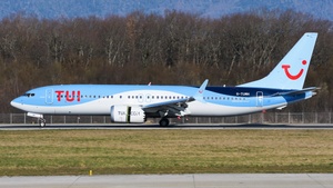 Photo of G-TUMH - Boeing 737 MAX 8 operated by TUI Airways