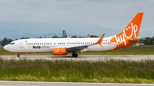 Photo of UR-SQB - Boeing 737-8H6 operated by SkyUp Airlines