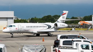 Photo of F-WAVE - Dassault Falcon 6X operated by Dassault Aviation