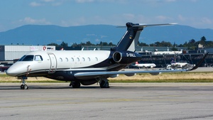 Photo of D-BALL - Embraer Praetor 600 operated by Air Hamburg