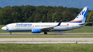 Photo of TC-SPP - Boeing 737-8MA operated by SunExpress