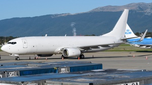 Photo of OE-IXE - Boeing 737-8AS(BCF) operated by ASL Airlines Belgium