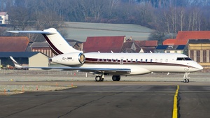 Photo of EJ-JMMM - Bombardier Global Express XRS operated by ACASS Ireland