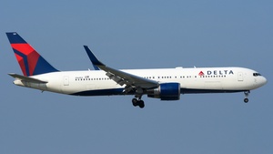 Photo of N169DZ - Boeing 767-332(ER) operated by Delta Air Lines