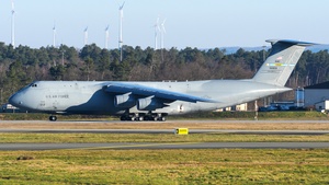 Photo of 85-0003 - Lockheed C-5M Super Galaxy operated by US Air Force