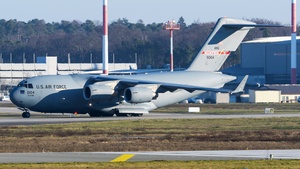 Photo of 95-0104 - McDonnell Douglas C-17A Globemaster III operated by US Air Force