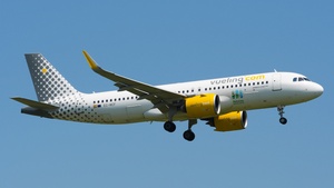 Photo of EC-NCF - Airbus A320-271N operated by Vueling