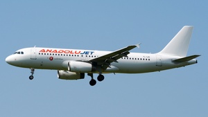 Photo of YL-LDI - Airbus A320-232 operated by AnadoluJet (opb SmartLynx Airlines)