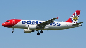 Photo of HB-JJK - Airbus A320-214 operated by Edelweiss Air