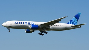Photo of N791UA - Boeing 777-222(ER) operated by United Airlines