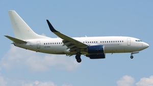 Photo of LN-RNW - Boeing 737-783 operated by SAS Scandinavian Airlines