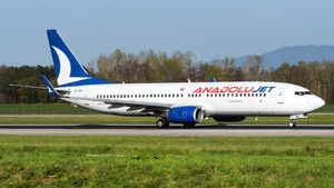 Photo of TC-SBV - Boeing 737-86N operated by AnadoluJet (opb SunExpress)