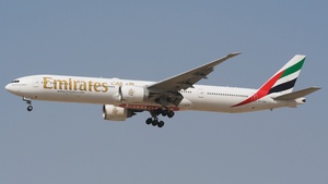 Photo of A6-EBR - Boeing 777-31H(ER) operated by Emirates