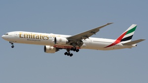 Photo of A6-ENX - Boeing 777-31H(ER) operated by Emirates