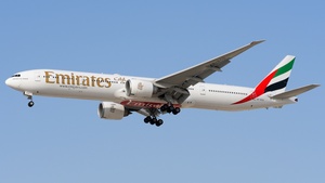Photo of A6-ECG - Boeing 777-31H(ER) operated by Emirates