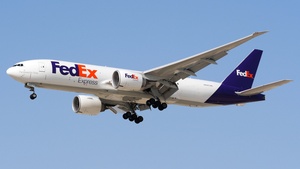 Photo of N884FD - Boeing 777-FS2 operated by FedEx