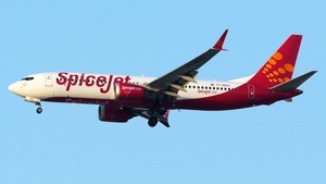Photo of VT-MXC - Boeing 737 MAX 8 operated by SpiceJet