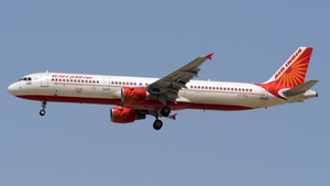 Photo of VT-PPJ - Airbus A321-211 operated by Air India