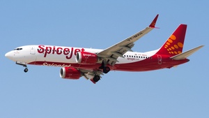 Photo of VT-MXH - Boeing 737 MAX 8 operated by SpiceJet